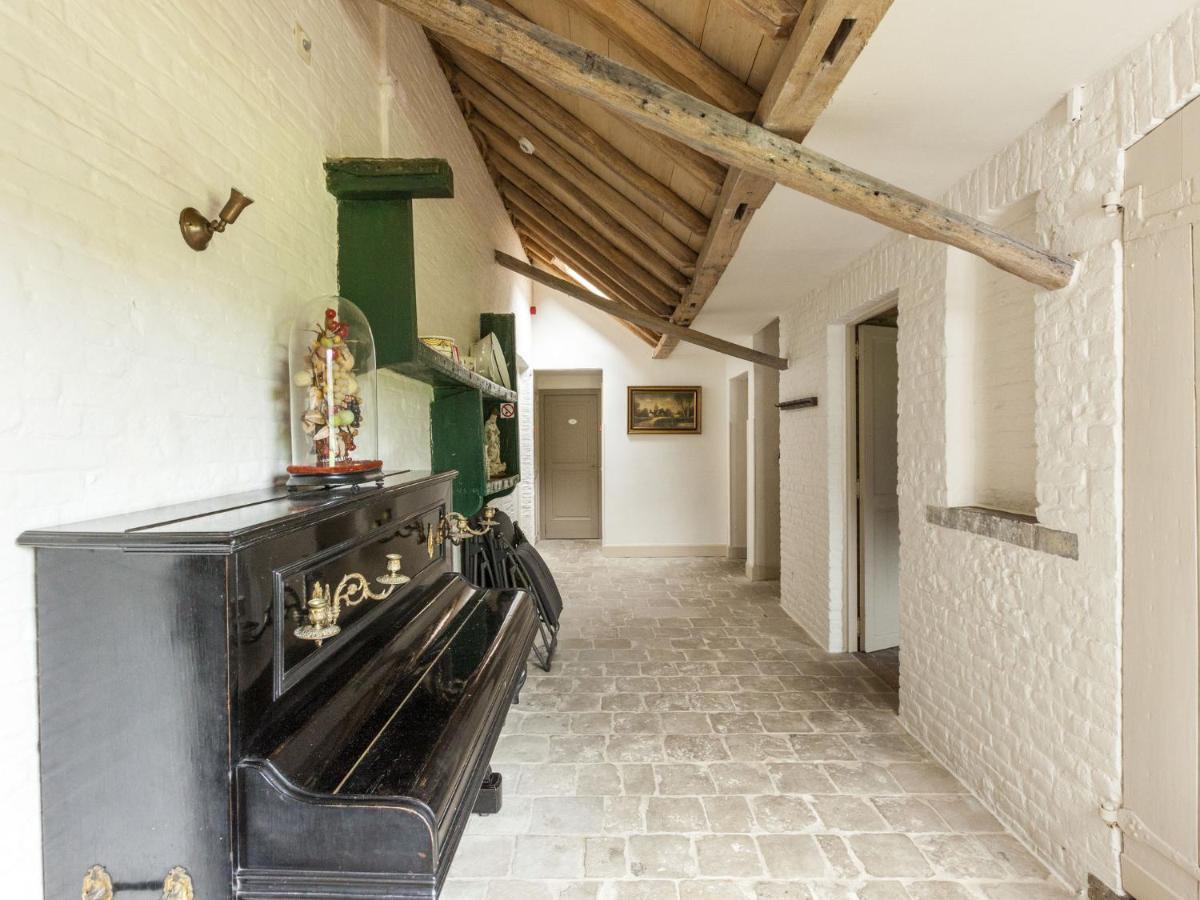 Beautiful Farmhouse In Beernem With Big Garden Екстер'єр фото