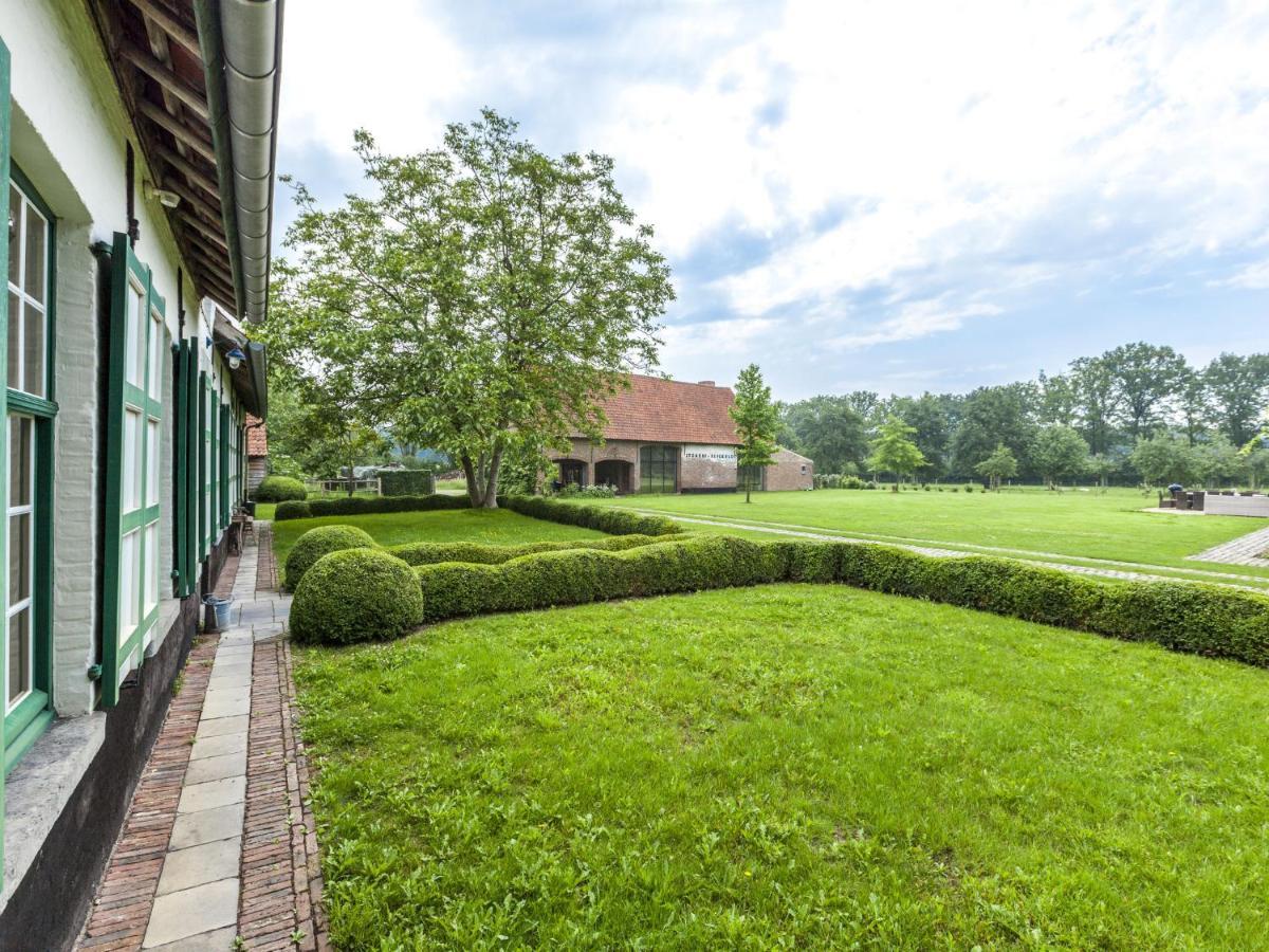 Beautiful Farmhouse In Beernem With Big Garden Екстер'єр фото
